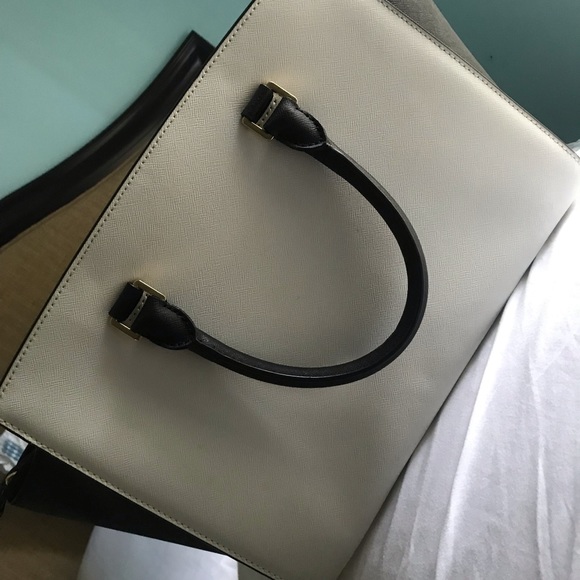 Michael Kors Purse - Picture 3 of 5